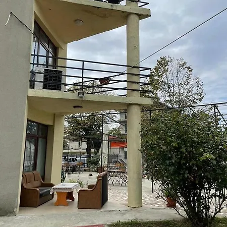 Guest house George